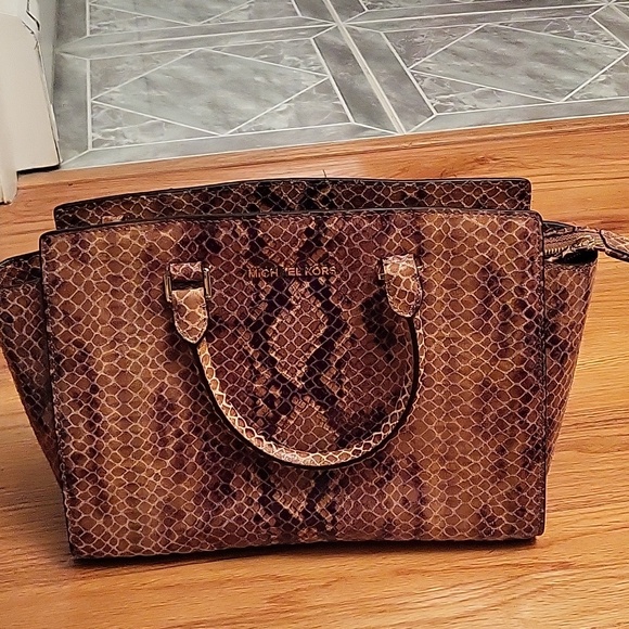 Michael Kors Handbag